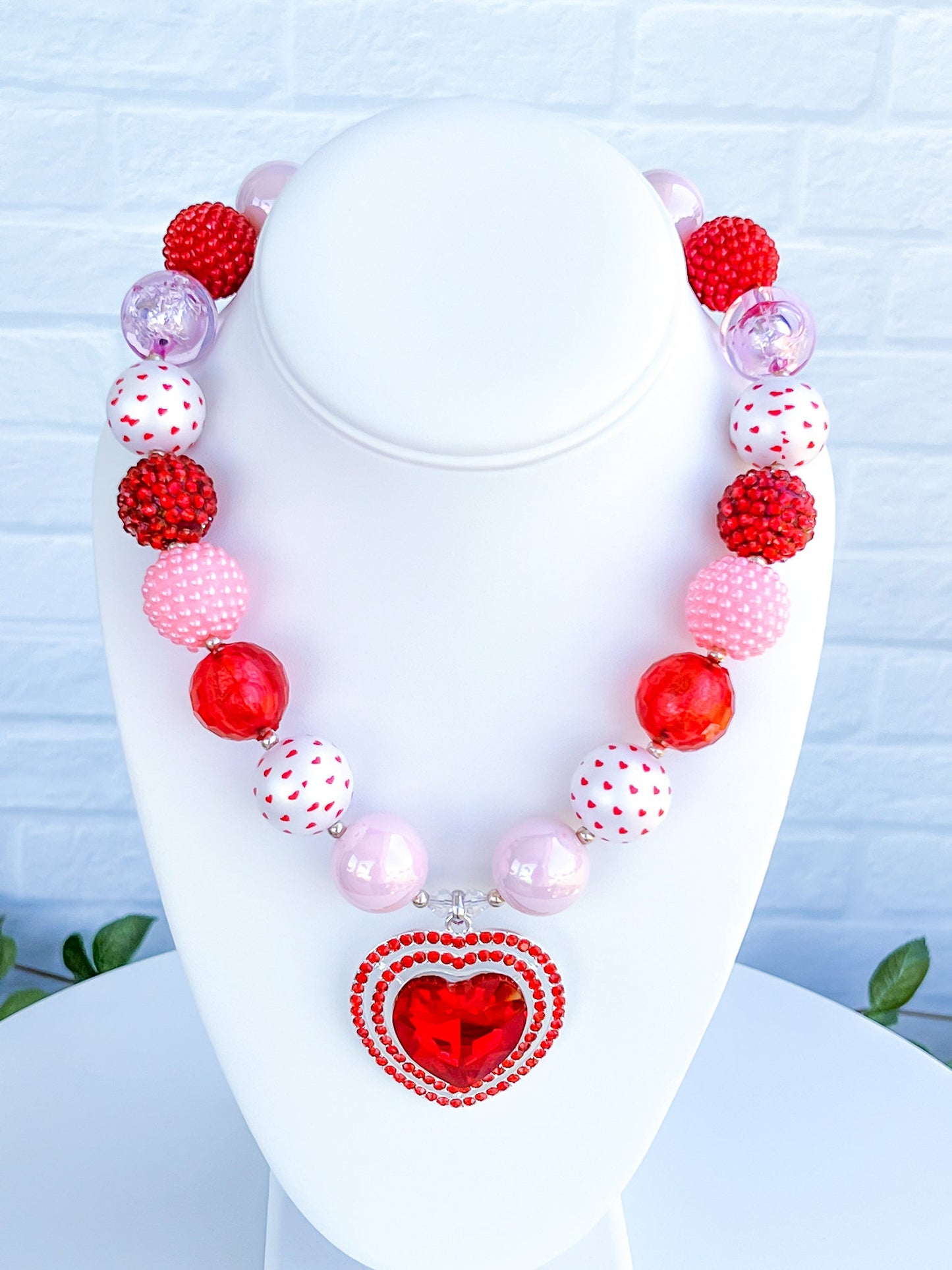 VALENTINE Chunky Necklace