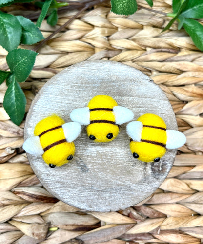 Wool Bee, Bumble Bee, Felt Bees, Spring Bee, Felt Wool Bee, Springtime, Spring Decorations, Spring Garland, Honey Bee